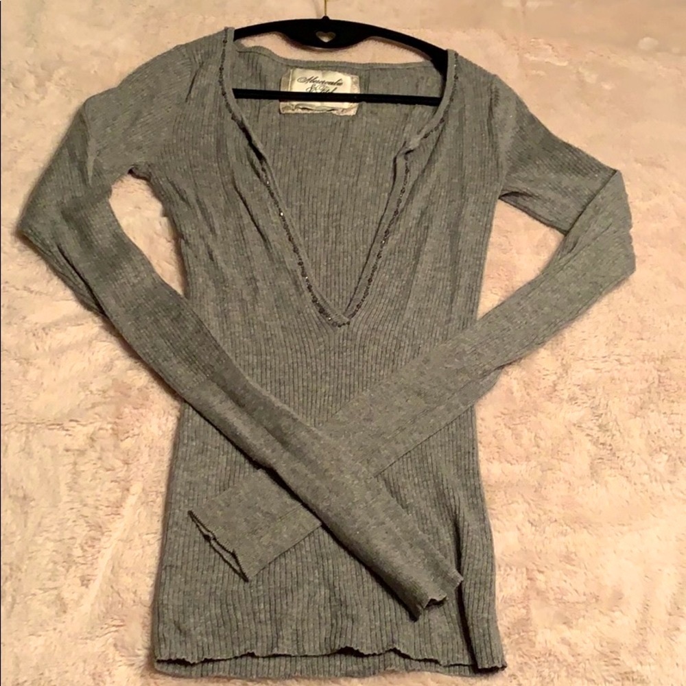Abercrombie & Fitch Sweater Size Medium